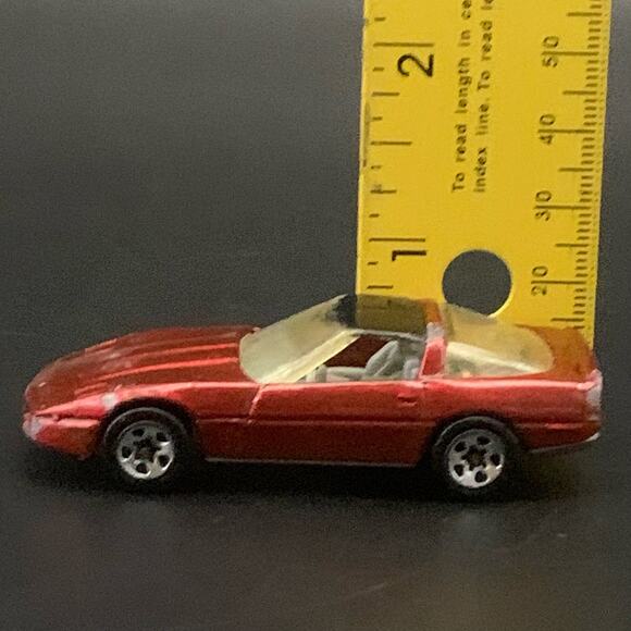 Vintage 1982 Hot Wheels 80’s Corvette Die Cast Maroon Toy Car - Picture 13 of 14